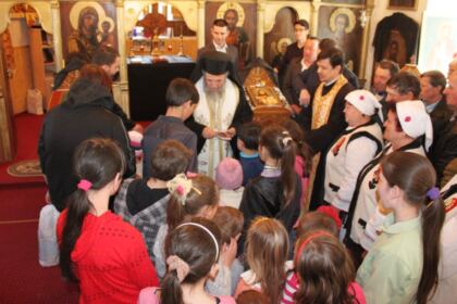 Program duhovnicesc liturgic, misionar şi filantropic în parohii sărace la Dunărea de Jos – fotografia 24