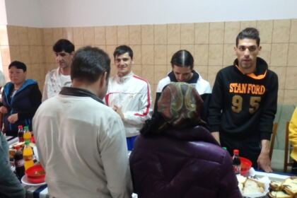„Împreună de Sfintele Paşti“ la Centrul de Găzduire pentru persoanele fără adăpost din Brăila – fotografia 18
