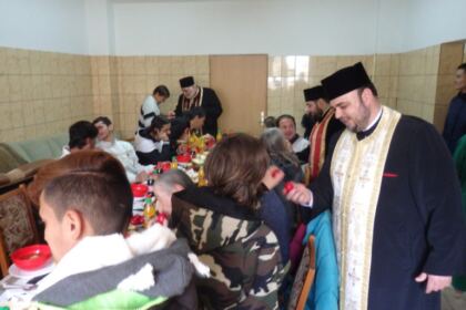 „Împreună de Sfintele Paşti“ la Centrul de Găzduire pentru persoanele fără adăpost din Brăila – fotografia 19