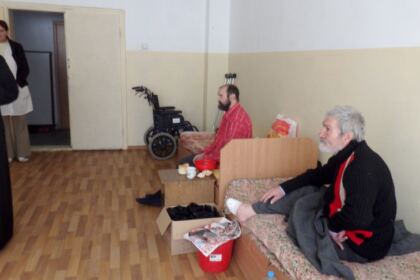 „Împreună de Sfintele Paşti“ la Centrul de Găzduire pentru persoanele fără adăpost din Brăila – fotografia 27