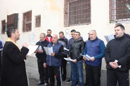 Evenimente liturgice, cultural-educaţionale şi social-filantropice la Penitenciarul Brăila şi Tichileşti – fotografia 13