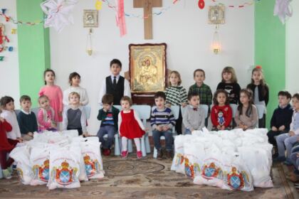 Serbare dedicată Sfântului Ierarh Nicolae la Grădiniţa „Familia“ din Brăila – fotografia 7