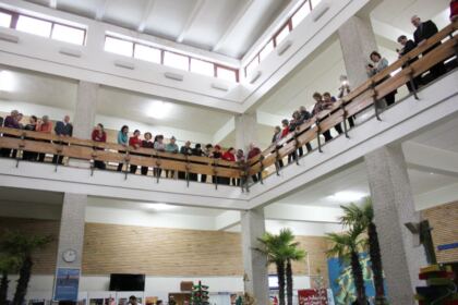 Colindători la Facultatea de Istorie, Filosofie şi Teologie din Galaţi – fotografia 6