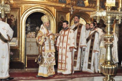 Festivalul de datini şi obiceiuri la Naşterea Domnului şi Anul Nou „Tudor Pamfile“, la Galaţi – fotografia 2