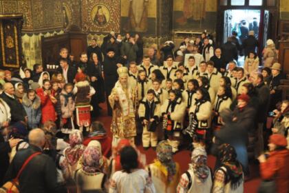 Festivalul de datini şi obiceiuri la Naşterea Domnului şi Anul Nou „Tudor Pamfile“, la Galaţi – fotografia 26