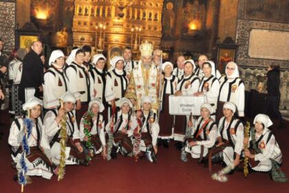 Festivalul de datini şi obiceiuri la Naşterea Domnului şi Anul Nou „Tudor Pamfile“, la Galaţi – fotografia 28