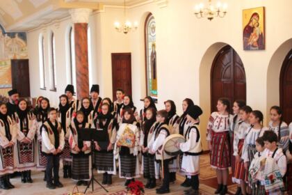 Colindători la Reşedinţa arhiepiscopală din Galaţi – fotografia 21