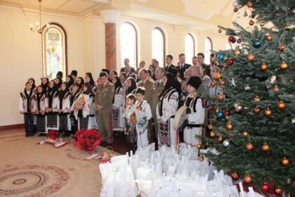 Colindători la Reşedinţa arhiepiscopală din Galaţi – fotografia 27