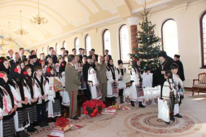 Colindători la Reşedinţa arhiepiscopală din Galaţi – fotografia 29
