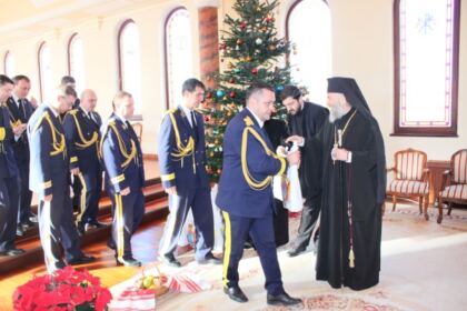 Colindători la Reşedinţa arhiepiscopală din Galaţi – fotografia 33