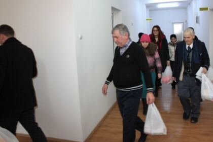 Activităţi social-filantropice la Duminica Înfricoşătoarei Judecăţi – fotografia 4