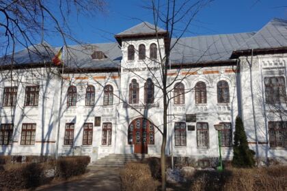Evocarea personalităţii Patriarhului Justinian la Seminarul Teologic din Galaţi – fotografia 1