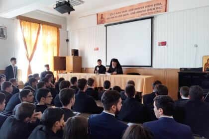 Evocarea personalităţii Patriarhului Justinian la Seminarul Teologic din Galaţi – fotografia 3