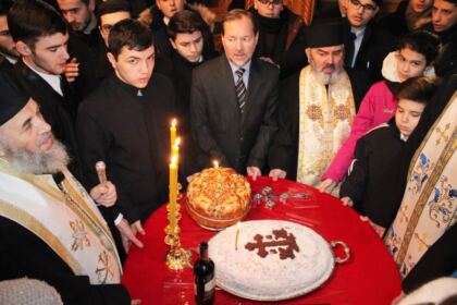 Poetul naţional Mihai Eminescu a fost omagiat la Seminarul Teologic „Sfântul Apostol Andrei“ din Galaţi – fotografia 9