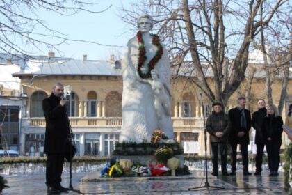 Omagierea poetului Mihai Eminescu la Galaţi – fotografia 8