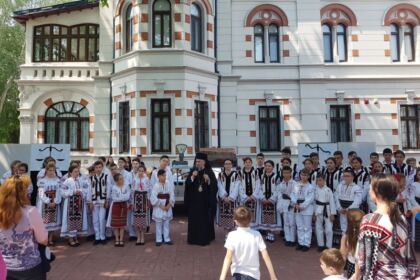 Manifestări cultural-artistice de Ziua Internaţională a Copilului la Galaţi – fotografia 9