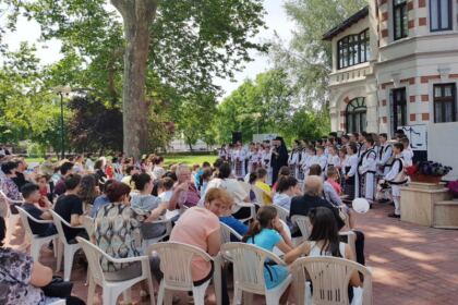 Manifestări cultural-artistice de Ziua Internaţională a Copilului la Galaţi – fotografia 10