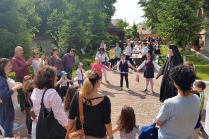 Manifestări cultural-artistice de Ziua Internaţională a Copilului la Galaţi – fotografia 6