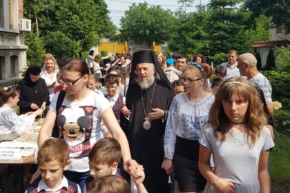 Manifestări cultural-artistice de Ziua Internaţională a Copilului la Galaţi – fotografia 11