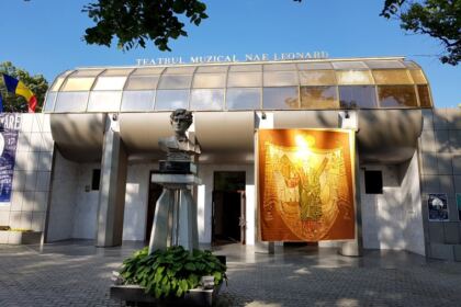 Serbare de sfârşit de an şcolar la Seminarul Teologic „Sfântul Apostol Andrei“ din Galaţi – fotografia 1