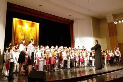 Serbare de sfârşit de an şcolar la Seminarul Teologic „Sfântul Apostol Andrei“ din Galaţi – fotografia 8