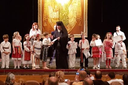 Serbare de sfârşit de an şcolar la Seminarul Teologic „Sfântul Apostol Andrei“ din Galaţi – fotografia 17