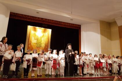 Serbare de sfârşit de an şcolar la Seminarul Teologic „Sfântul Apostol Andrei“ din Galaţi – fotografia 18