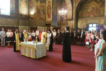 Te Deum de mulţumire pentru absolvenţii Facultăţii de Medicină şi Farmacie din Galaţi – fotografia 1