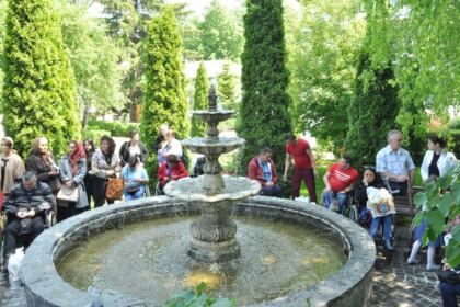 Acţiune filantropică îndreptată către persoanele cu dizabilităţi la Catedrala Arhiepiscopală din Galaţi – fotografia 22