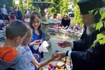 Cinstire şi recunoştinţă Episcopului Melchisedec Ştefănescu în Arhiepiscopia Dunării de Jos – fotografia 21