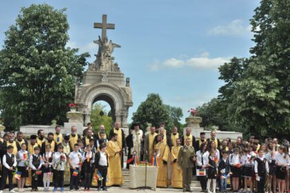 Ziua Eroilor în Arhiepiscopia Dunării de Jos – fotografia 27