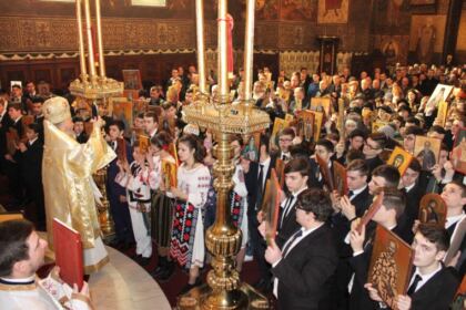 Duminica Ortodoxiei sărbătorită în Arhiepiscopia Dunării de Jos – fotografia 7