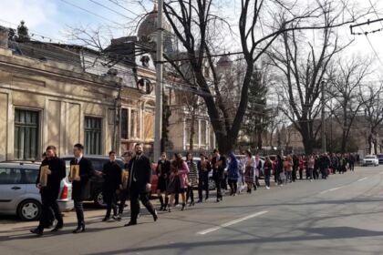 Duminica Ortodoxiei sărbătorită în Arhiepiscopia Dunării de Jos – fotografia 28