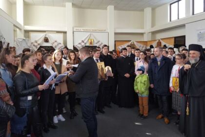 Duminica Ortodoxiei sărbătorită în Arhiepiscopia Dunării de Jos – fotografia 46