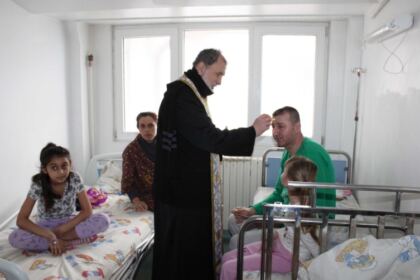 Acţiuni social-filantropice la Duminica Sfintei Cruci – fotografia 16