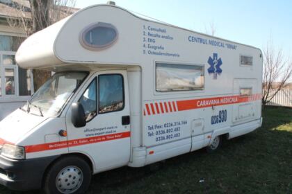 Caravana medicală la parohia Nămoloasa – fotografia 9