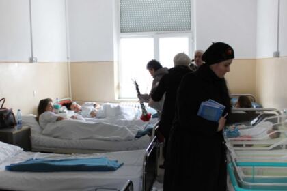 Activităţi social-educaţionale, de Buna Vestire, în Arhiepiscopia Dunării de Jos – fotografia 7