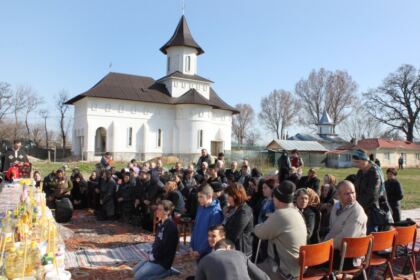 Activitate social-filantropică la Centrul Medico-Social din localitatea Pechea, Protoieria Covurlui – fotografia 5