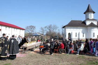 Activitate social-filantropică la Centrul Medico-Social din localitatea Pechea, Protoieria Covurlui – fotografia 16