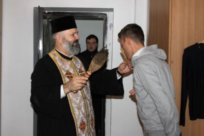 Binecuvântarea căminelor studenţeşti la Galaţi – fotografia 14