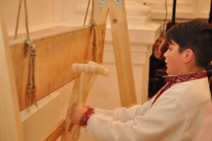 Concertul eparhial de coruri, toacă şi costume populare pentru ajutorarea Cristianei – fotografia 28