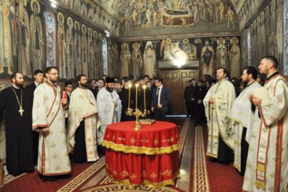 Simpozion Ştiinţific Interseminarial la Galaţi – fotografia 7
