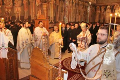 Sfântul Apostol Andrei cinstit de seminariştii gălăţeni – fotografia 5