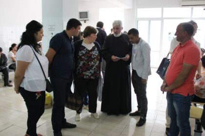 Campania „O picătură de sânge poate salva o viaţă!“ se desfăşoară cu succes la Galaţi – fotografia 7