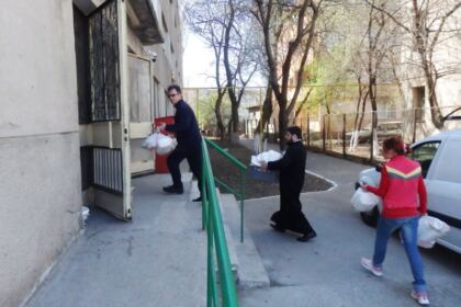 „Împreună de Sfintele Paşti“ la Centrul de Găzduire pentru persoanele fără adăpost din Brăila – fotografia 5