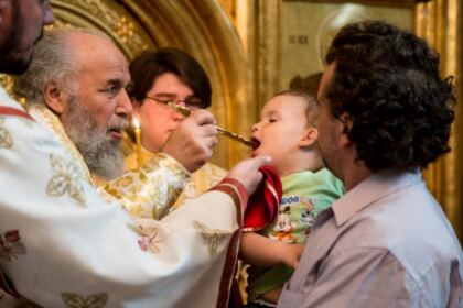 Slujire arhierească și acţiune filantropică la Catedrala Arhiepiscopală din Galaţi – fotografia 16