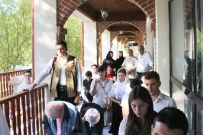 Ediția a treia a taberei de vară „Tradiție și noutate“ a ajuns la final – fotografia 16
