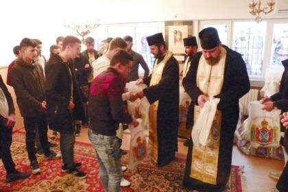 Activităţi liturgice, cultural-educaţionale şi social-filantropice la Penitenciarele Brăila şi Tichileşti – fotografia 3