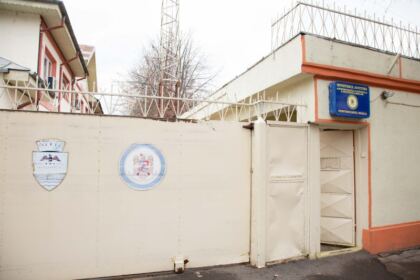 Activităţi liturgice, cultural-educaţionale şi social-filantropice la Penitenciarele Brăila şi Tichileşti – fotografia 1