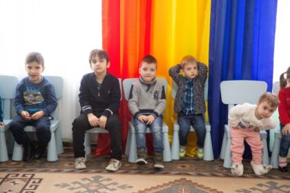 Serbare dedicată Sfântului Ierarh Nicolae la Grădiniţa „Familia“ din Brăila – fotografia 6
